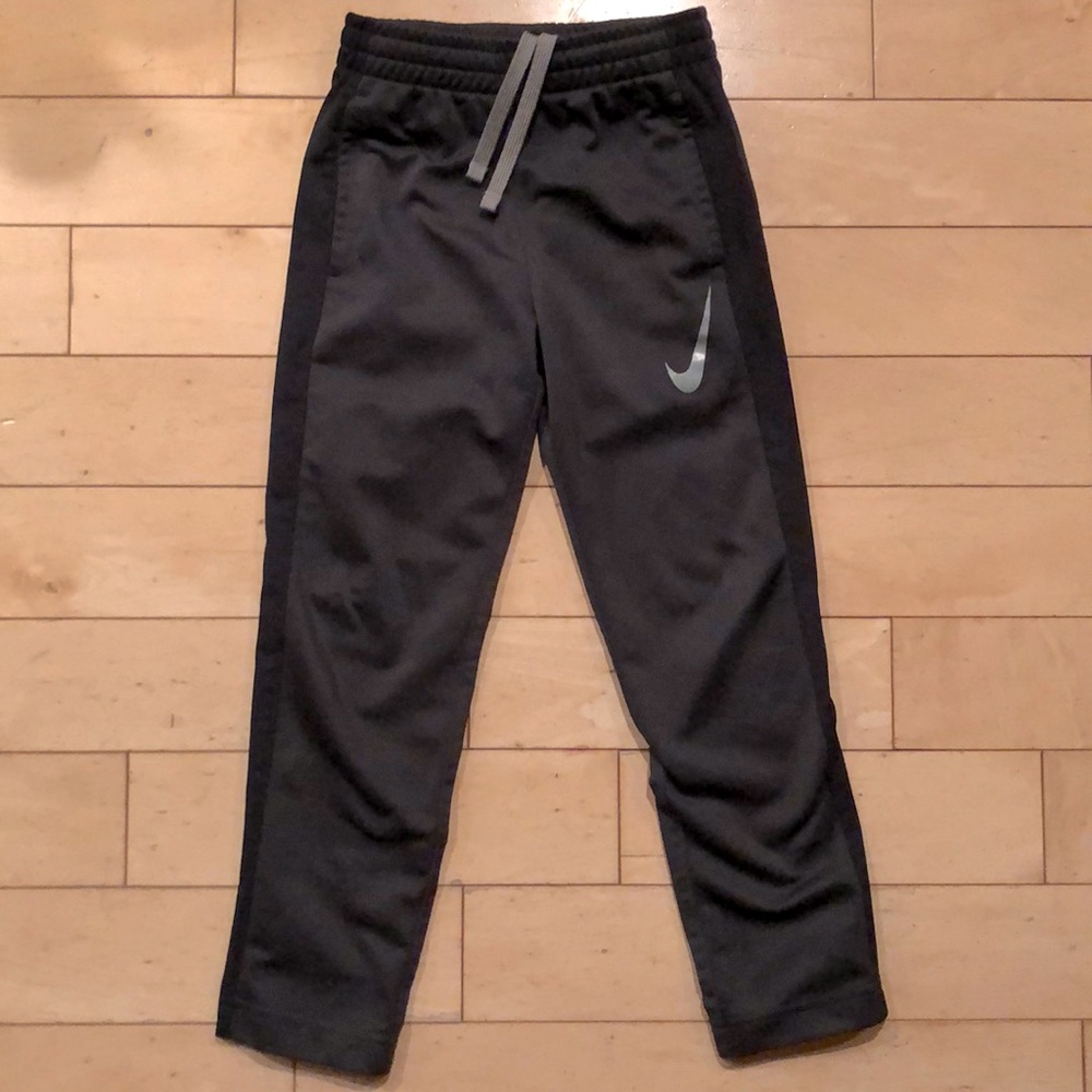 Nike DRI-FIT Boys Athletic Pants size 6/M